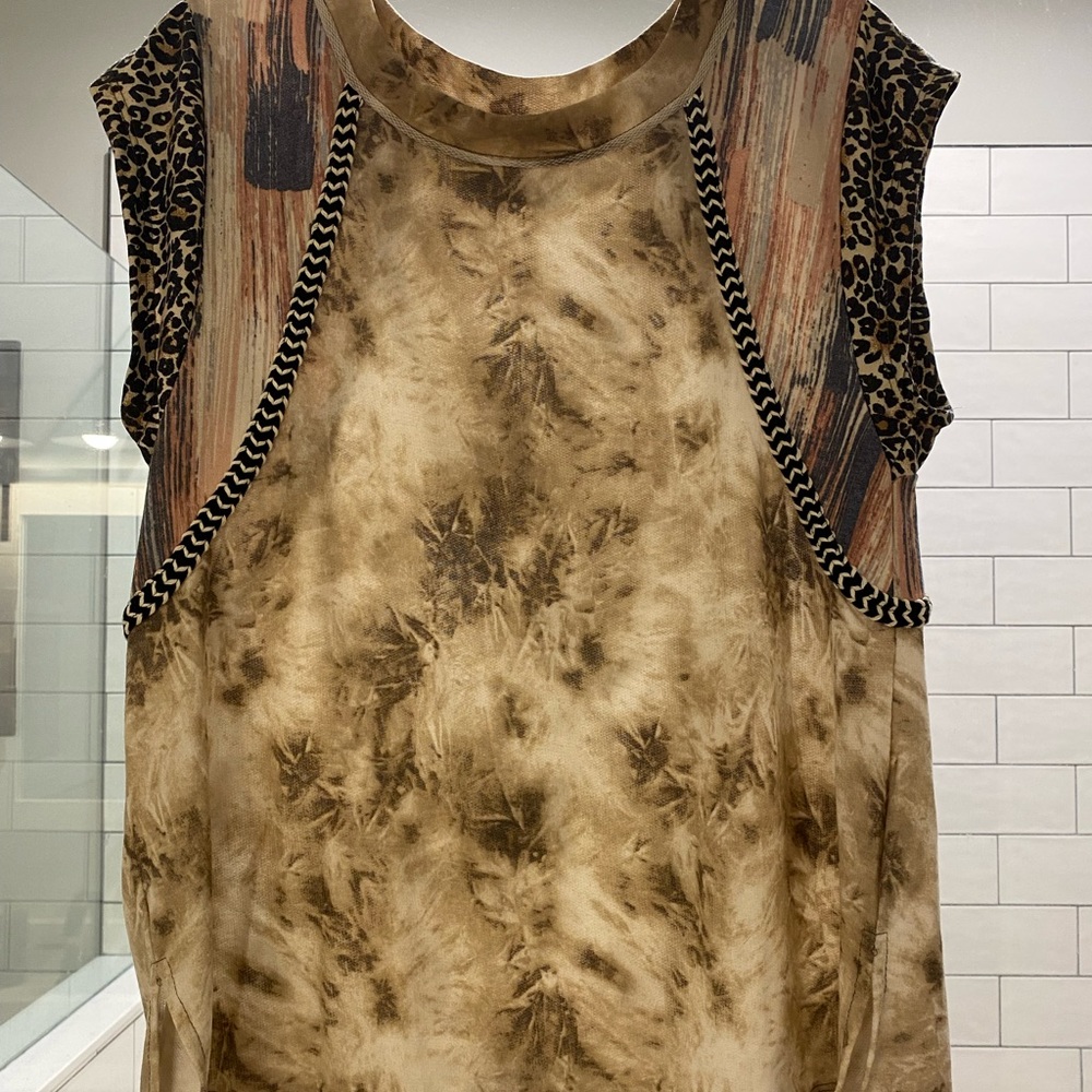 Multicolor leopard shirt